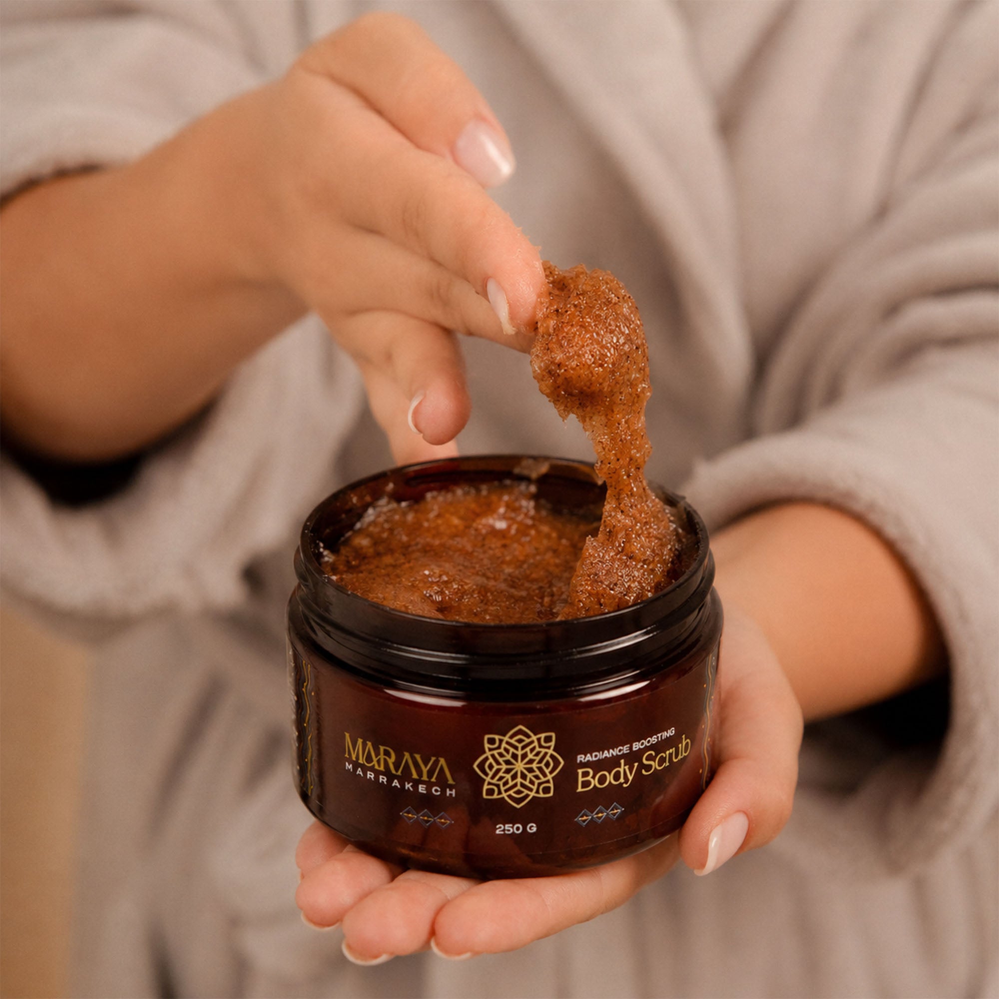 Maraya Argan Body Scrub 250 g jar